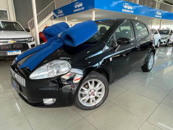 FIAT PUNTO 1.4 ATTRACTIVE 8V FLEX 4P MANUAL FIAT PUNTO 1.4 ATTRACTIVE 8V FLEX 4P MANUAL